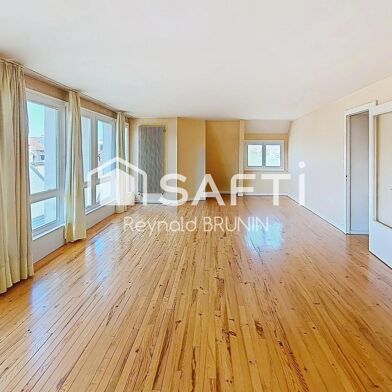 Appartement 8 pièces 138500 €