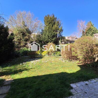 Maison 10 pièces 698000 €