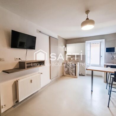 Immeuble  249000 €