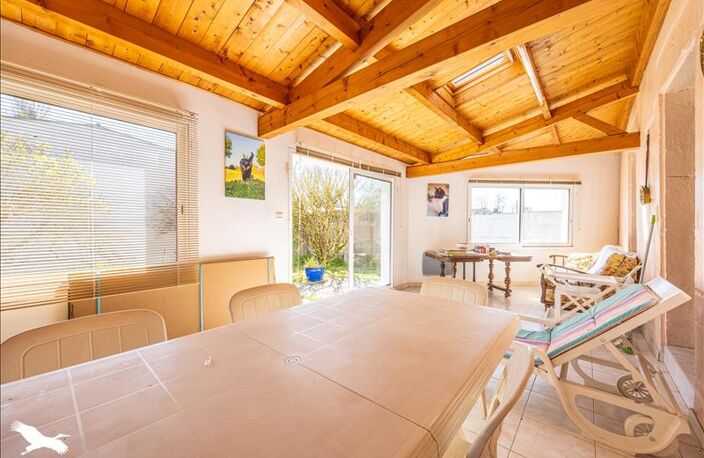 Maison en pierre de 7 pièces principales — photo 2