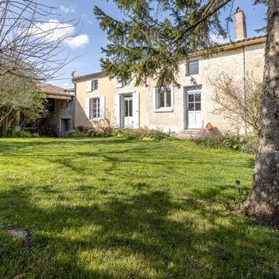 Maison 8 pièces 351648 €