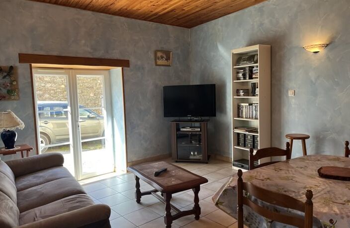 Maison en pierre de 4 pièces principales — photo 3
