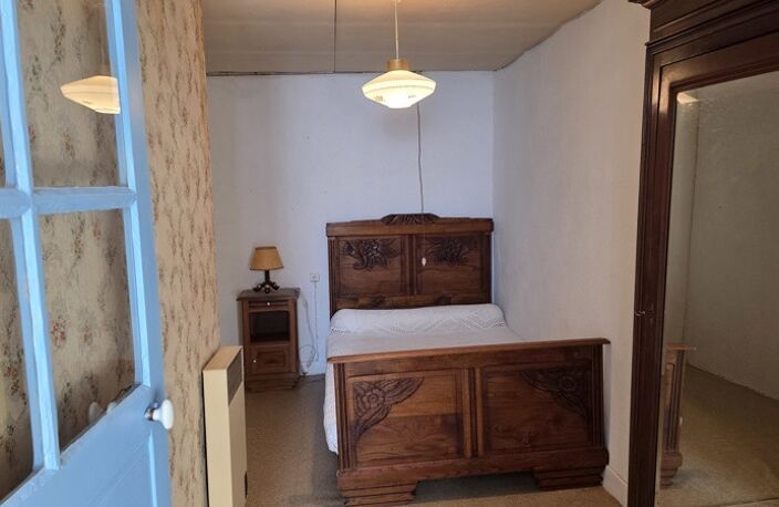 Maison en pierre de 4 pièces principales — photo 5