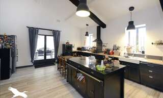 Maison 10 Pièces 338 m² à vendre à Nanteuil-en-Vallée (16700)