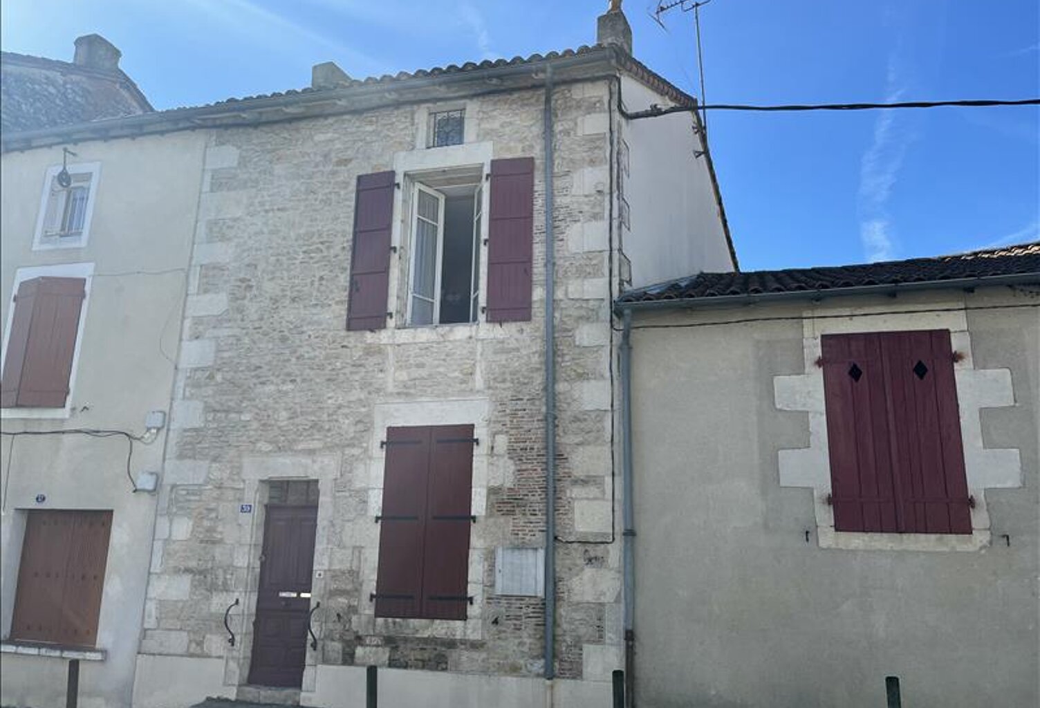 Maison de ville de 4 pièces principales — photo 1