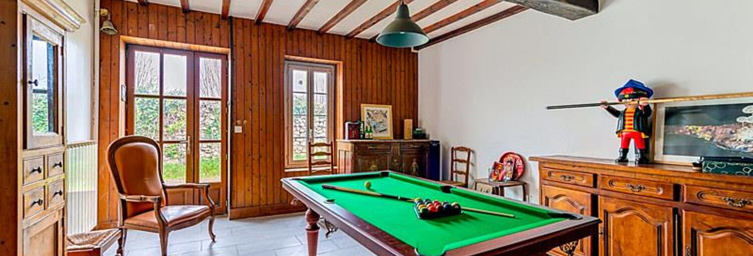 Maison 9 Pièces 247 m² à vendre à Portets (33640)