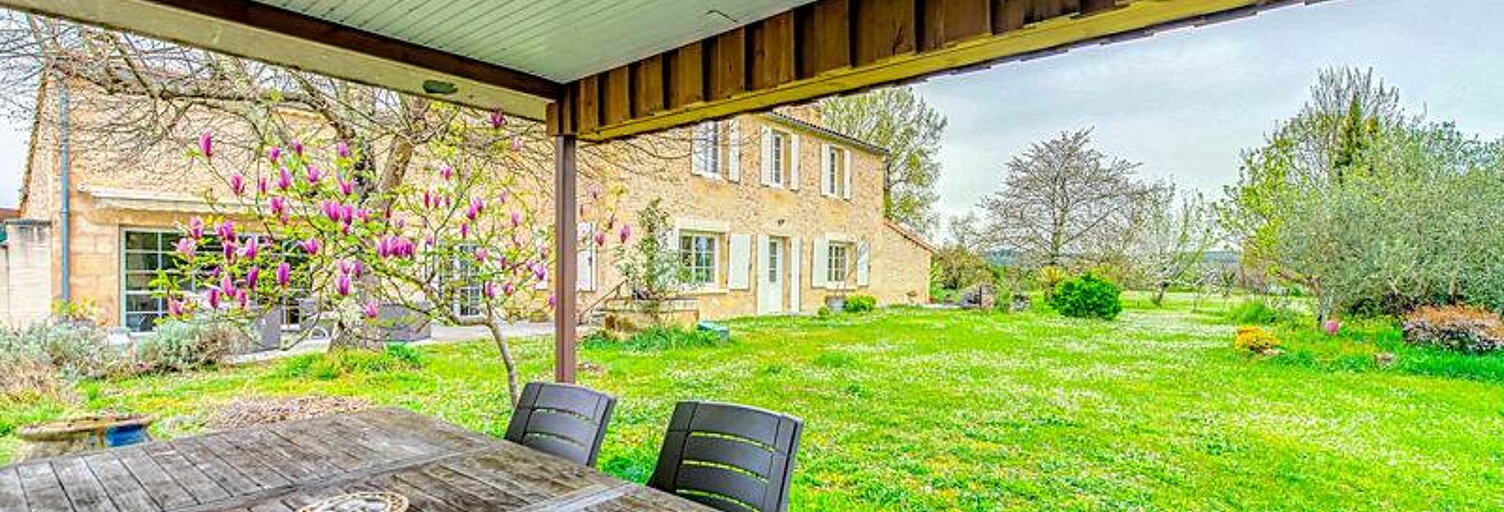 Maison 9 Pièces 247 m² à vendre à Portets (33640)