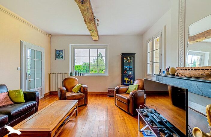 Maison en pierre de 9 pièces principales — photo 3
