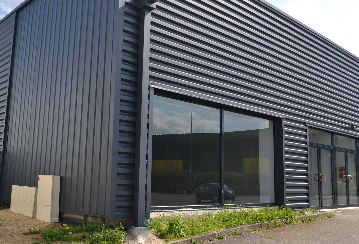  BUREAUX 49 M2 - POITIERS SUD — photo 1