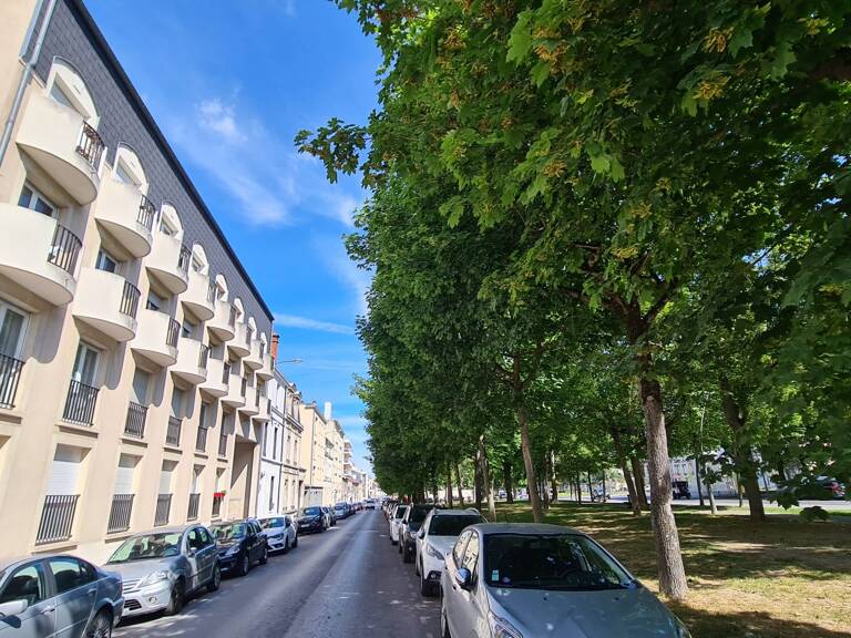 Beau type 2/3 idéal investisseur — photo 1