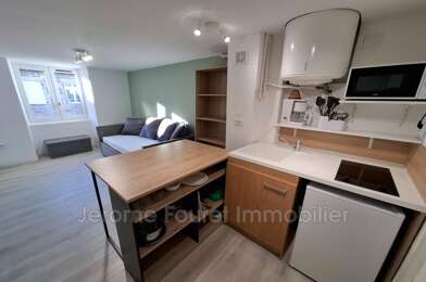 Appartement 1 pièces 340 €