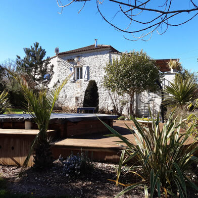 Maison 4 pièces 570000 €