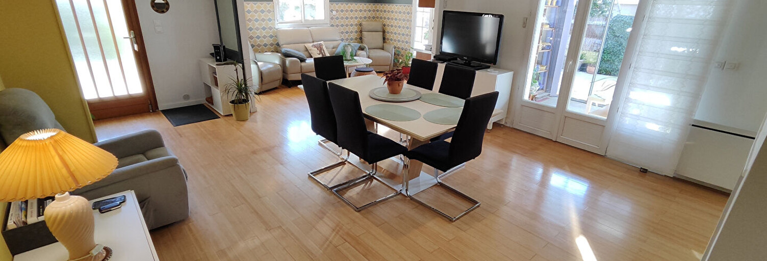 Maison 5 Pièces 144 m² à vendre à Lunel (34400)