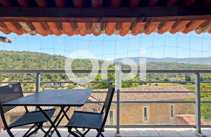 Belle maison de village en pierres avec terrasse — photo 3