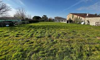 Terrain  911 m² à vendre à Grézac (17120)