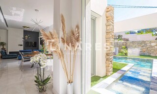 Maison 4 Pièces 280 m² à vendre à Saint-Cyr-sur-Mer (83270)