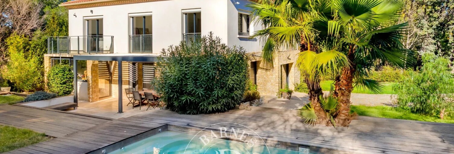 Maison 7 Pièces  m² à vendre à Martigues (13500)