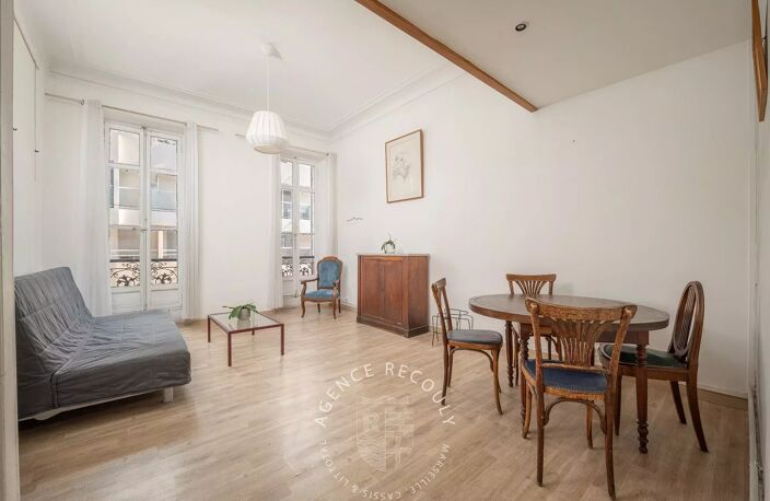 APPARTEMENT T2 AVEC JARDIN - PARADIS/MONTICELLI - 13008 MARSEILL — photo 3