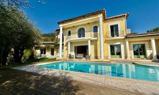 Maison 5 Pièces 200 m² à vendre à Grasse (06130)