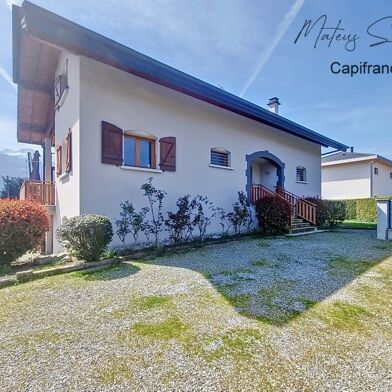 Maison 6 pièces 550000 €