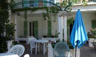 Commerce 19 Pièces 495 m² à vendre à Saint-Vallier-de-Thiey (06460)