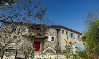 Maison 7 Pièces 210 m² à vendre à Hyères (83400)