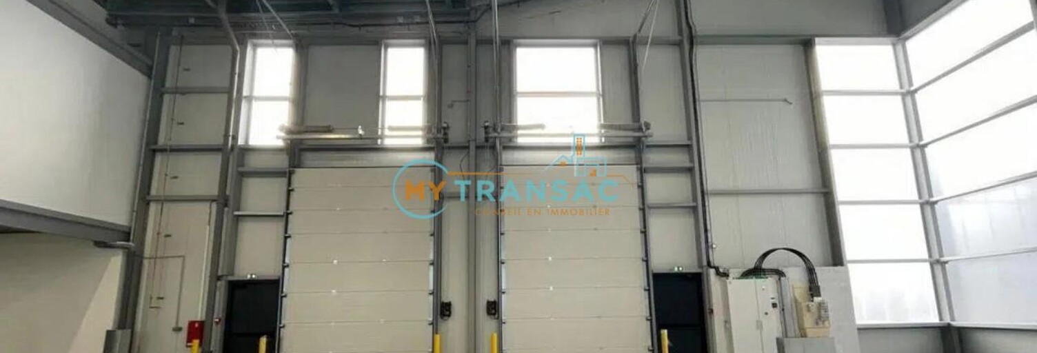 Local industriel  1826 m² à louer à Limeil-Brévannes (94450)