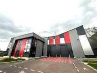 A louer local d'activité neuf de 1 826m² dont 283m² de bureaux — photo 2
