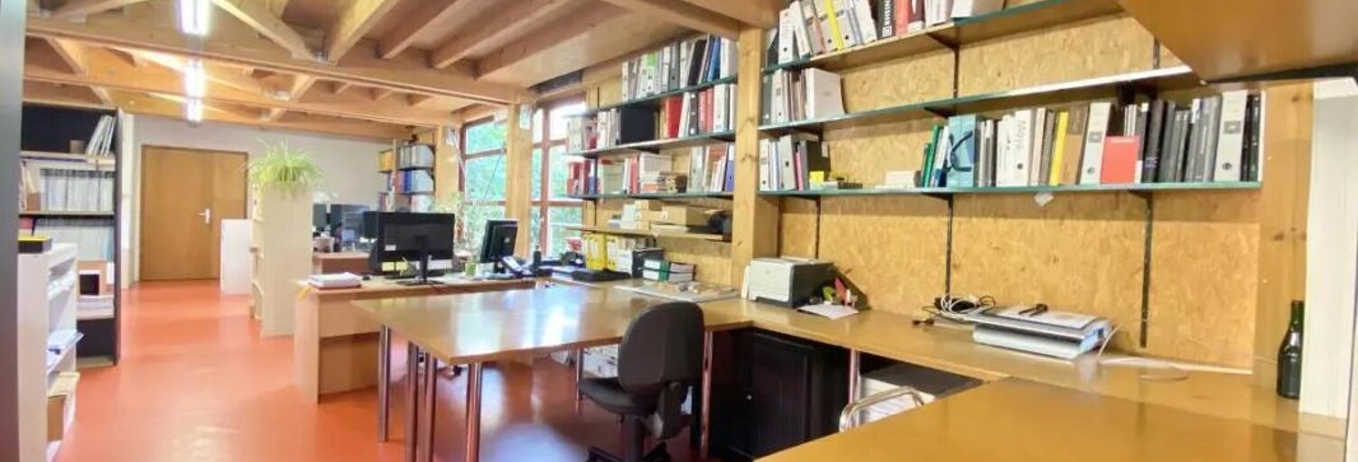 Bureau  89 m² à louer à Issy-les-Moulineaux (92130)