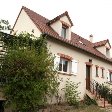 Maison 8 pièces 379000 €
