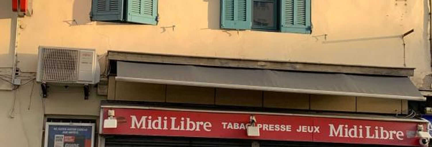 Commerce  39 m² à louer à Nîmes (30000)