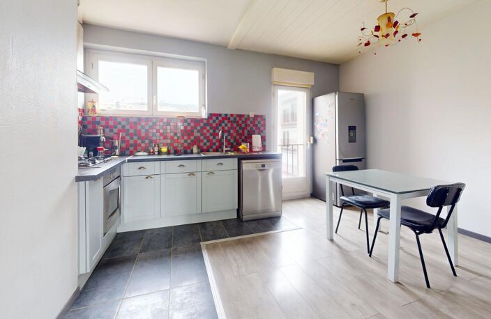 Appartement À Vendre — photo 3