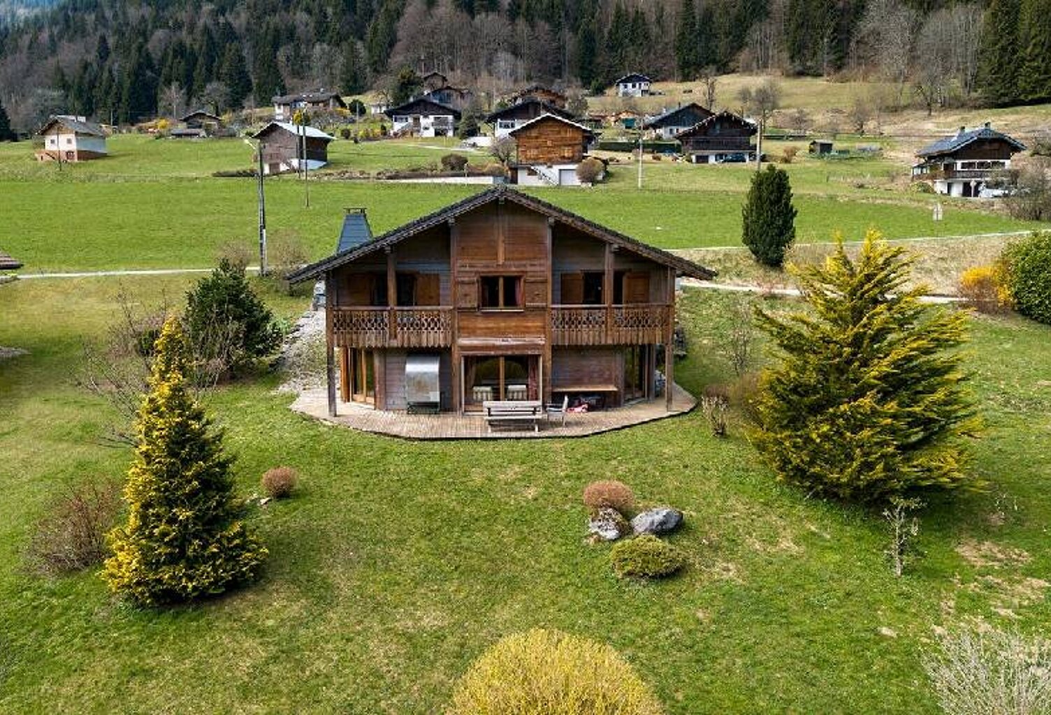 Vente maison 7 pièces 168 m² Essert-Romand (74110) — photo 1