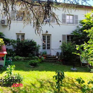 Maison 10 pièces 299000 €