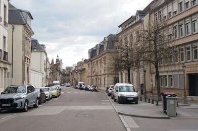 Appartement 5 pièces 190000 €