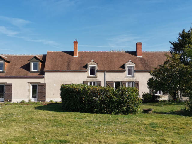 À vendre : Longère spacieuse à Donnery - Réf. 4846 — photo du bien