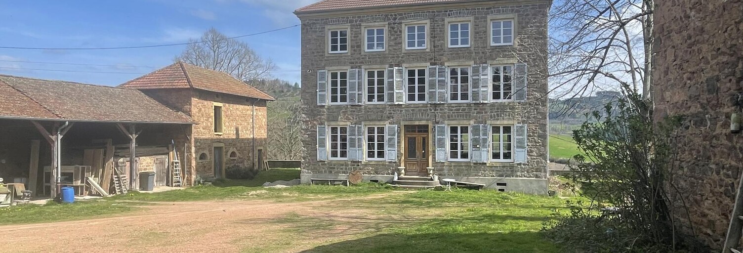Maison 10 Pièces 278 m² à vendre à Thizy-les-Bourgs (69240)