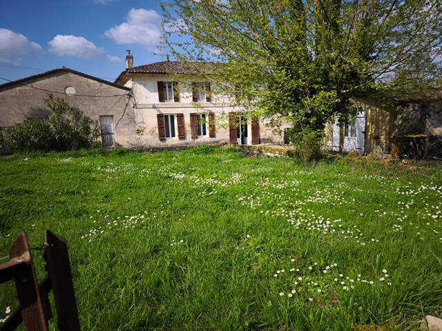 Maison en Pierre au Calme dans un Secteur Préservé — photo du bien