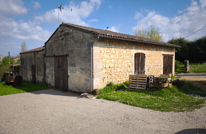 Maison en Pierre au Calme dans un Secteur Préservé — photo 2