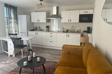 Appartement 3 pièces 691 €