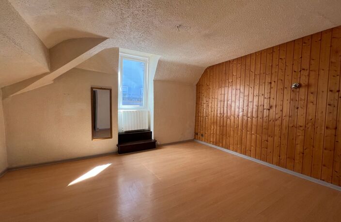 STUDIO EN CENTRE-VILLE — photo 3