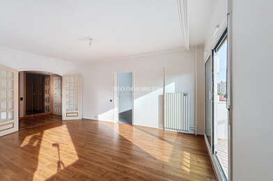 Appartement 4 pièces 240000 €