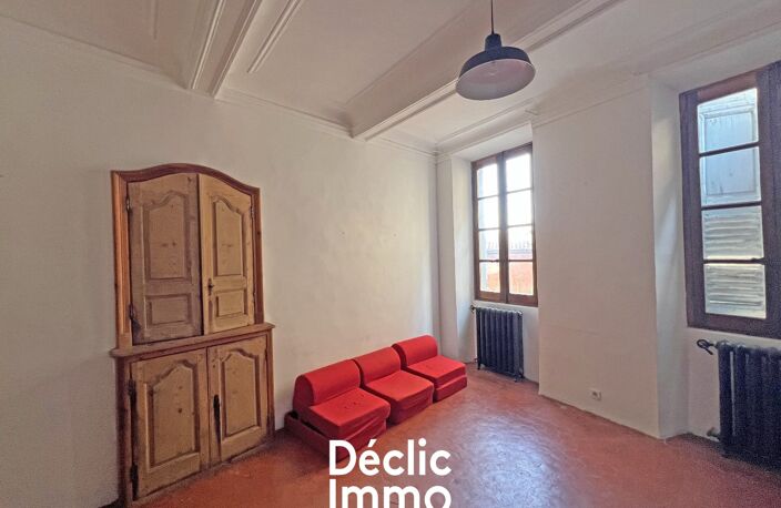 MAISON DE VILLE - 7 PIECES AVEC LOCAL COMMERCIAL - PAS DE CHARGES - GRASSE  — photo 3