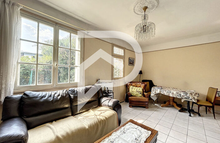 Suresnes Marché Caron - Maison 4 pièces de 97m² avec Jardin s... — photo 3
