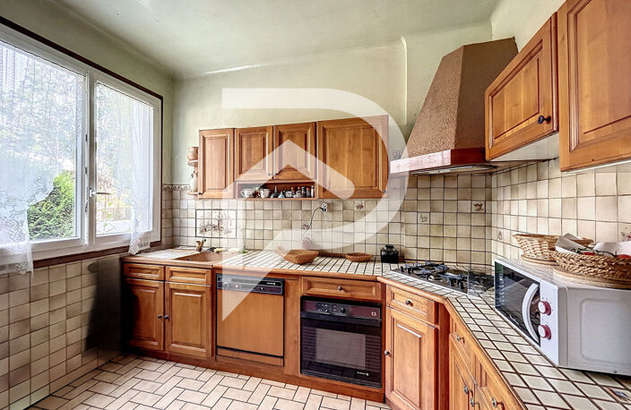 Suresnes Marché Caron - Maison 4 pièces de 97m² avec Jardin s... — photo 4