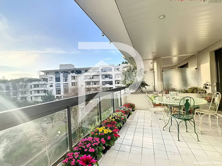 Hypercentre Suresnes - Appartement familial 4 pièces 106m² av... — photo 1
