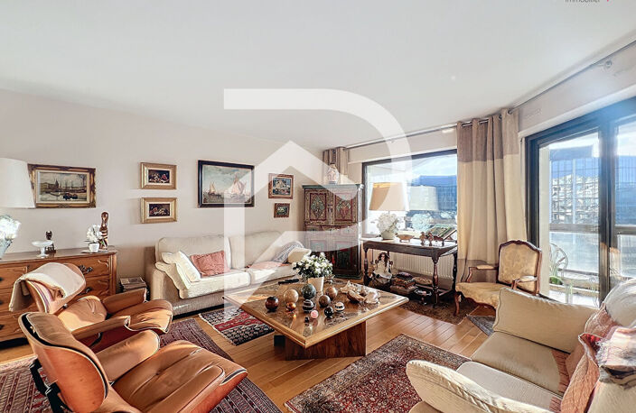 Hypercentre Suresnes - Appartement familial 4 pièces 106m² av... — photo 5
