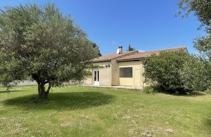 Proche du centre-ville d'Uzès - Maison de plain-pied de 104 m2 sur un terrain de 1000 m2 — photo 2