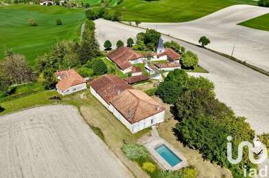 Maison 18 pièces 525000 €