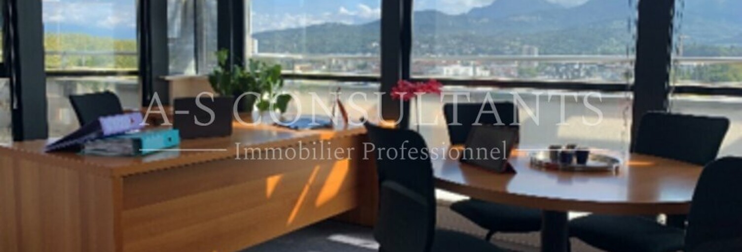 Bureau  110 m² à louer à Chambéry (73000)